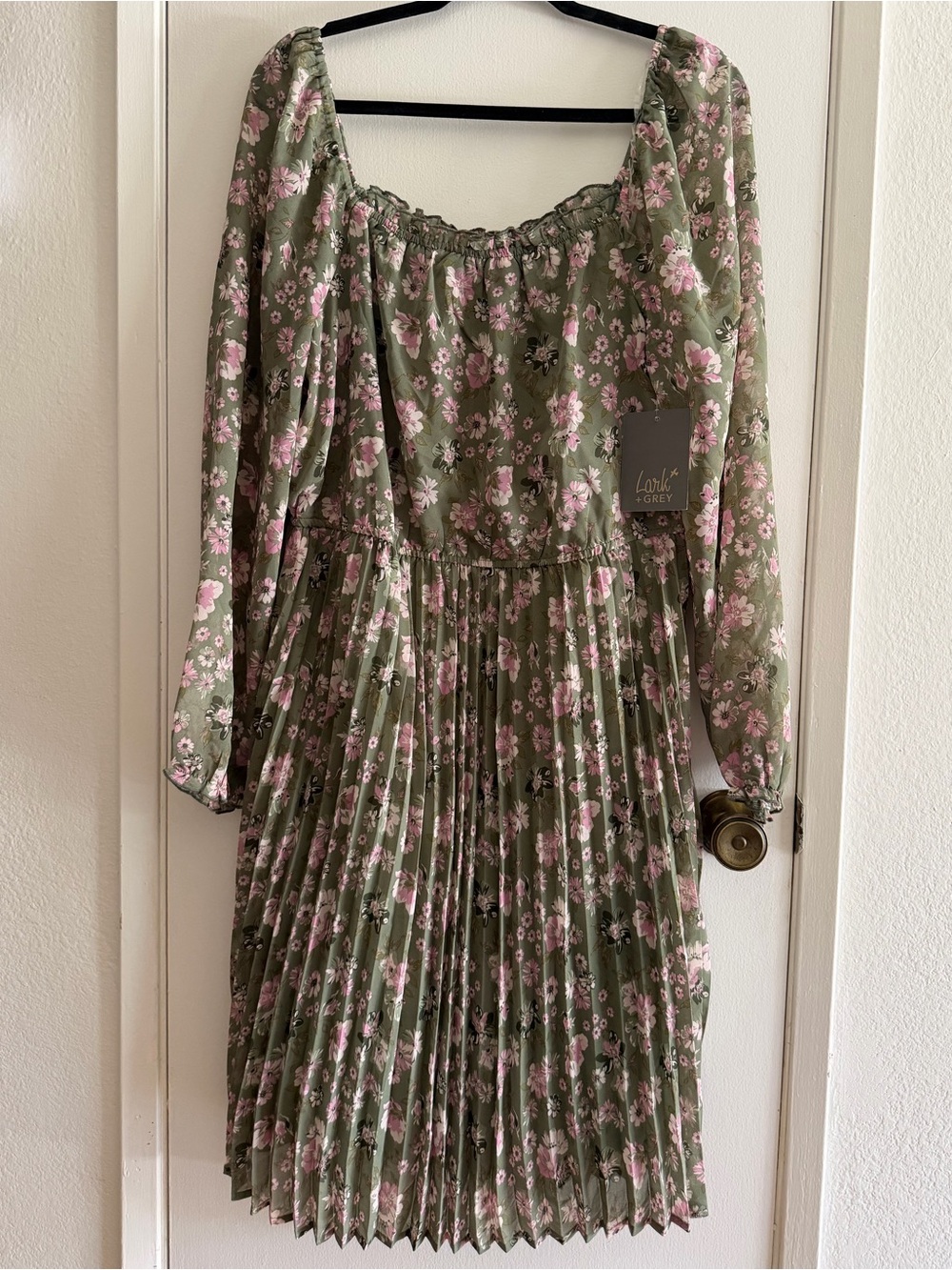 Lark + Grey Olive Green Floral Long-Sleeve Pleated Midi Dress